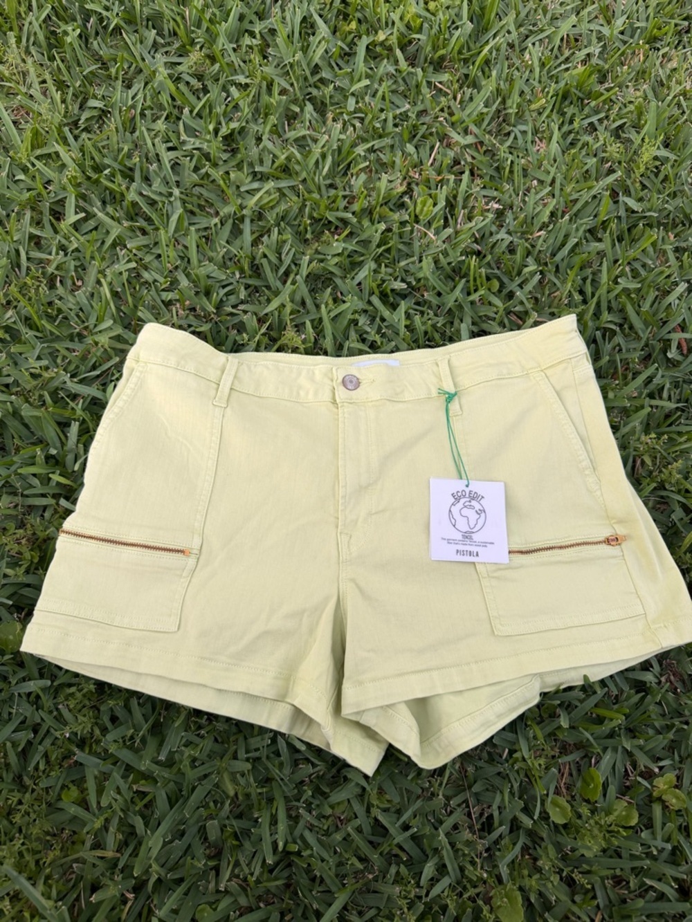 NWT Pistola Limeade Shorts Size 30 Tencel Blend Zip Pocket Summer - Picture 3 of 7